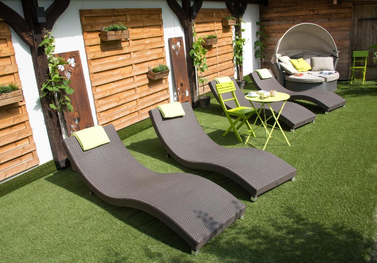 Weinhotel Sonnenschein 에른스트 외부 사진