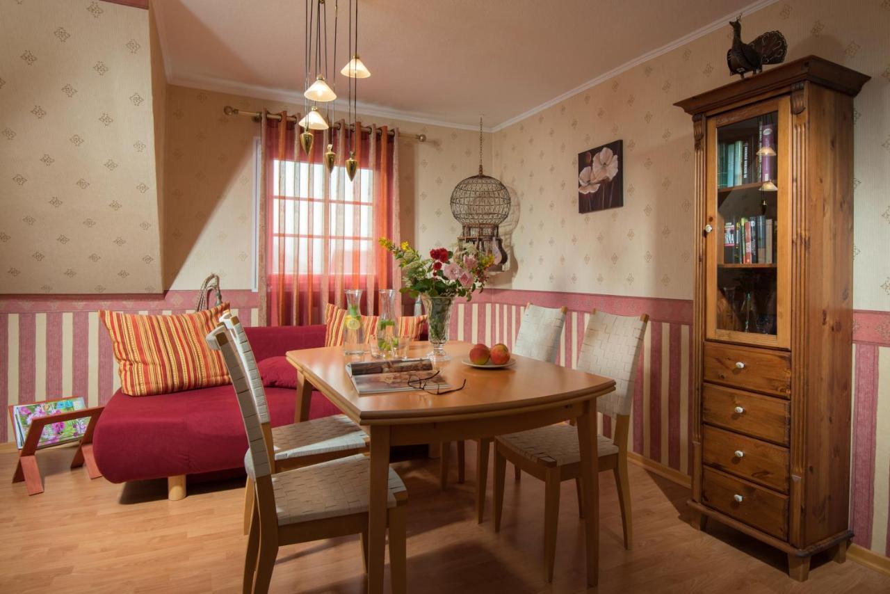 Weinhotel Sonnenschein 에른스트 외부 사진