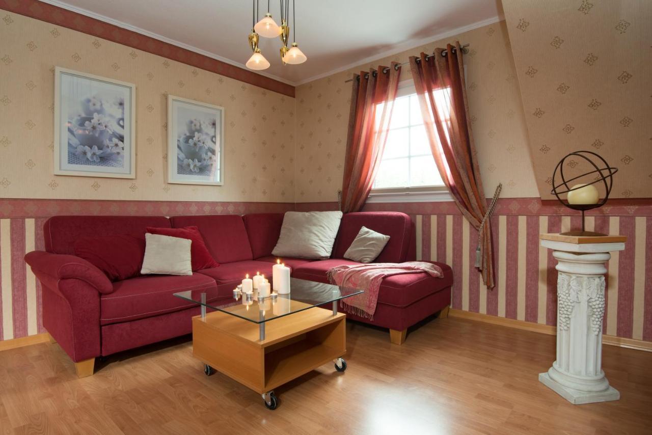 Weinhotel Sonnenschein 에른스트 외부 사진